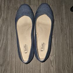 Cliffs By White Moutain Flat Shoes