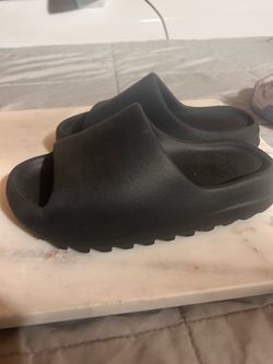 Yeezy Slide Kids sandals black