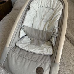 Maxi Cosi Adjustable Baby Rocker
