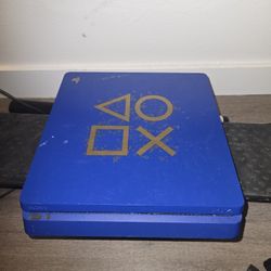 PS4 Days Of Play Limited Edition (1TB, Slim)