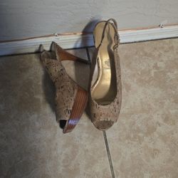 Stuart Weitzman Peep Toe Heels