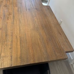 World market brand new 6 seater includes bench!