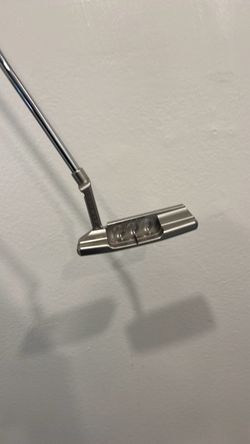 Scotty Cameron Super Select Newport 2 great condition