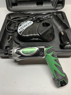 Hitachi DB3DL Lithium-lon Screwdriver (orig $187)