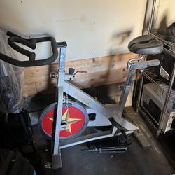 Exercise Spin Bike $125 OBO No longer Have Space For It Make An Offer