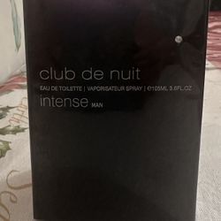 Club De Nuit Intense