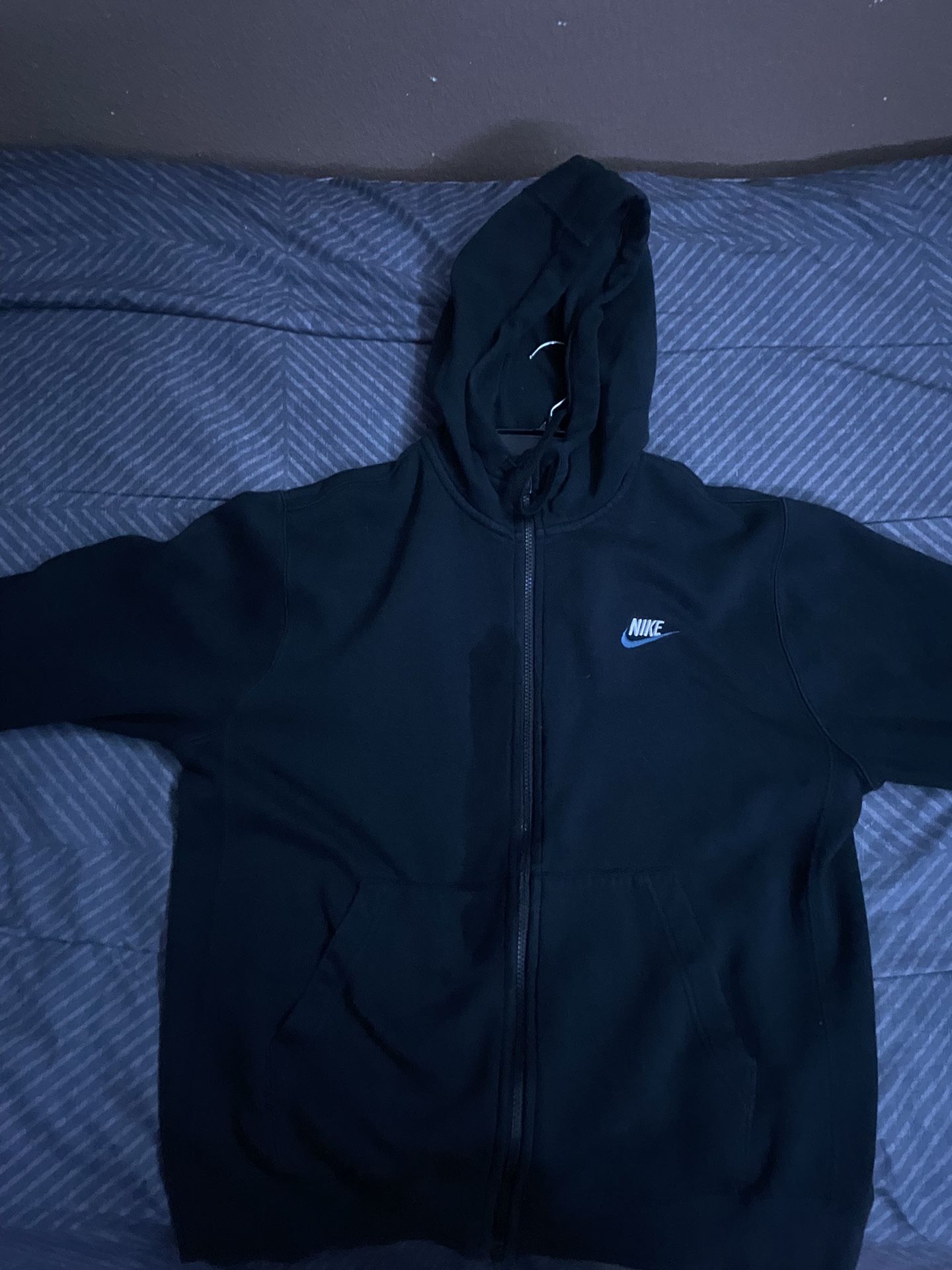 Black Nike Zip Up (M) for Sale in San Antonio, TX OfferUp