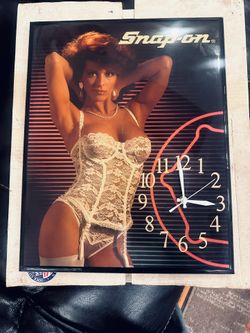 Vintage Snap On Wall Clock