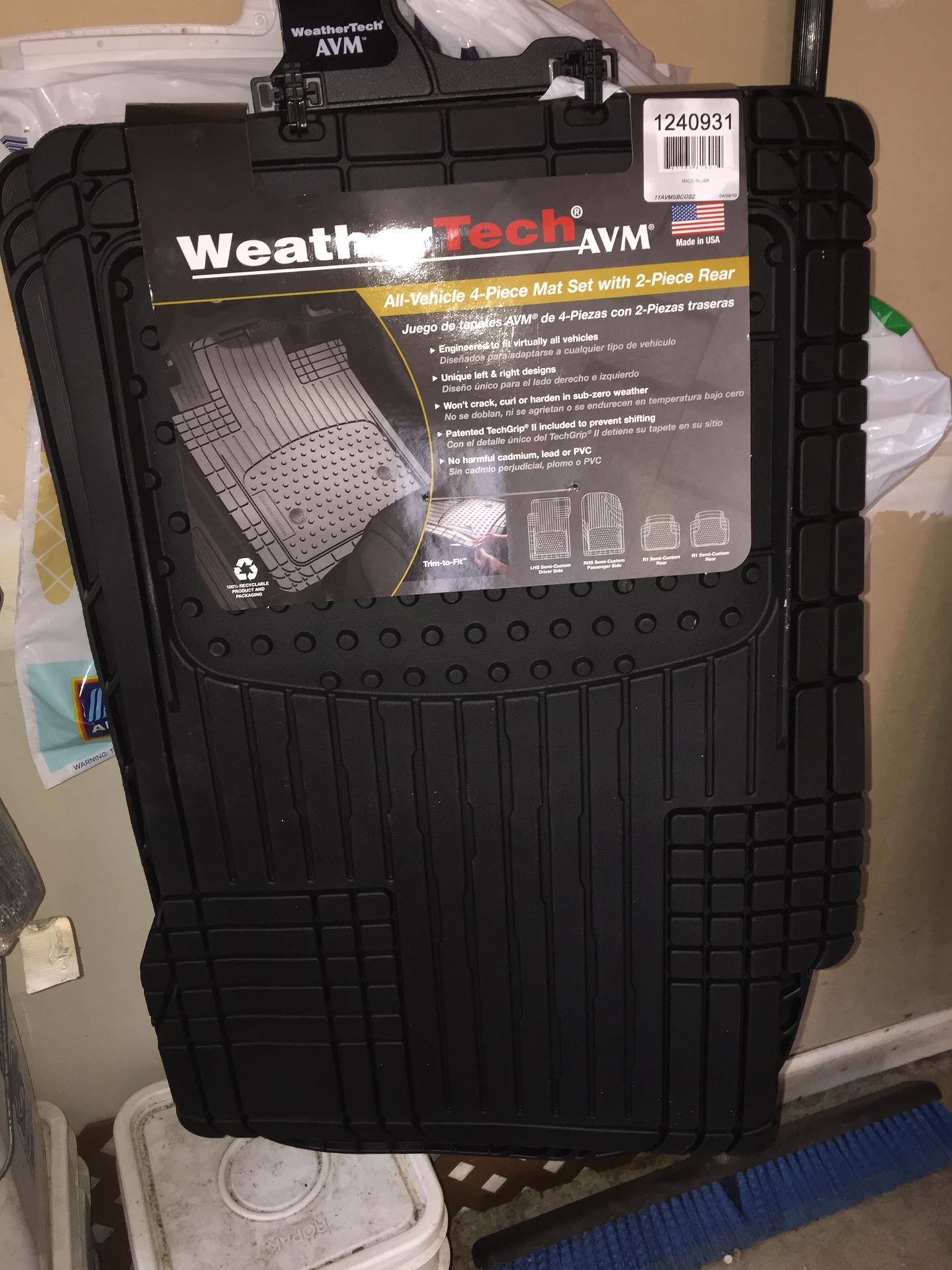 WeatherTech AVM Set of 4 Car Mats *BRAND NEW