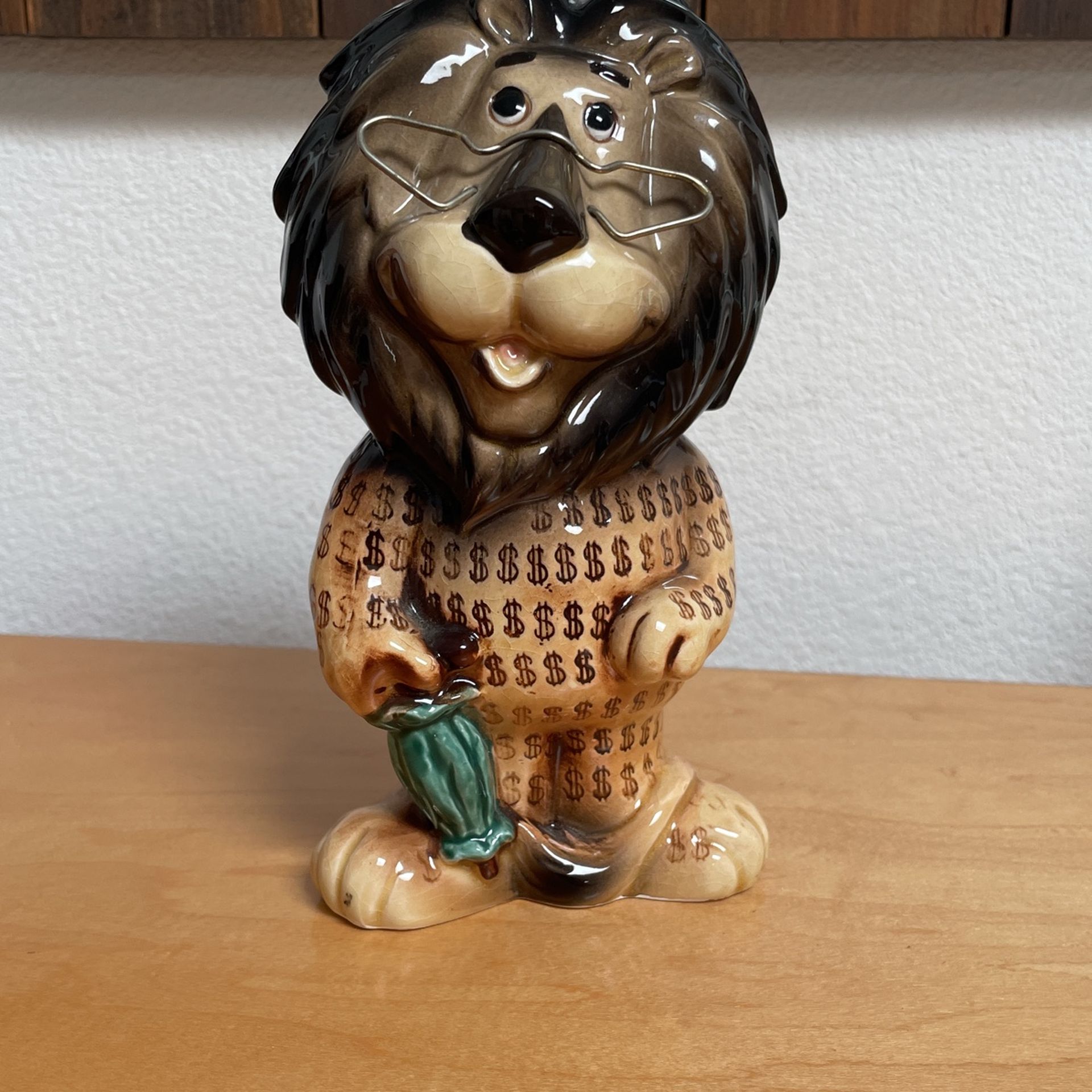 Hubert The Harris Lion Bank