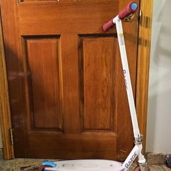 Razor Party Pop Kick Scooter - Multi-Color LED Light-Up Deck, Lightweight Steel Frame, for Kids Ages