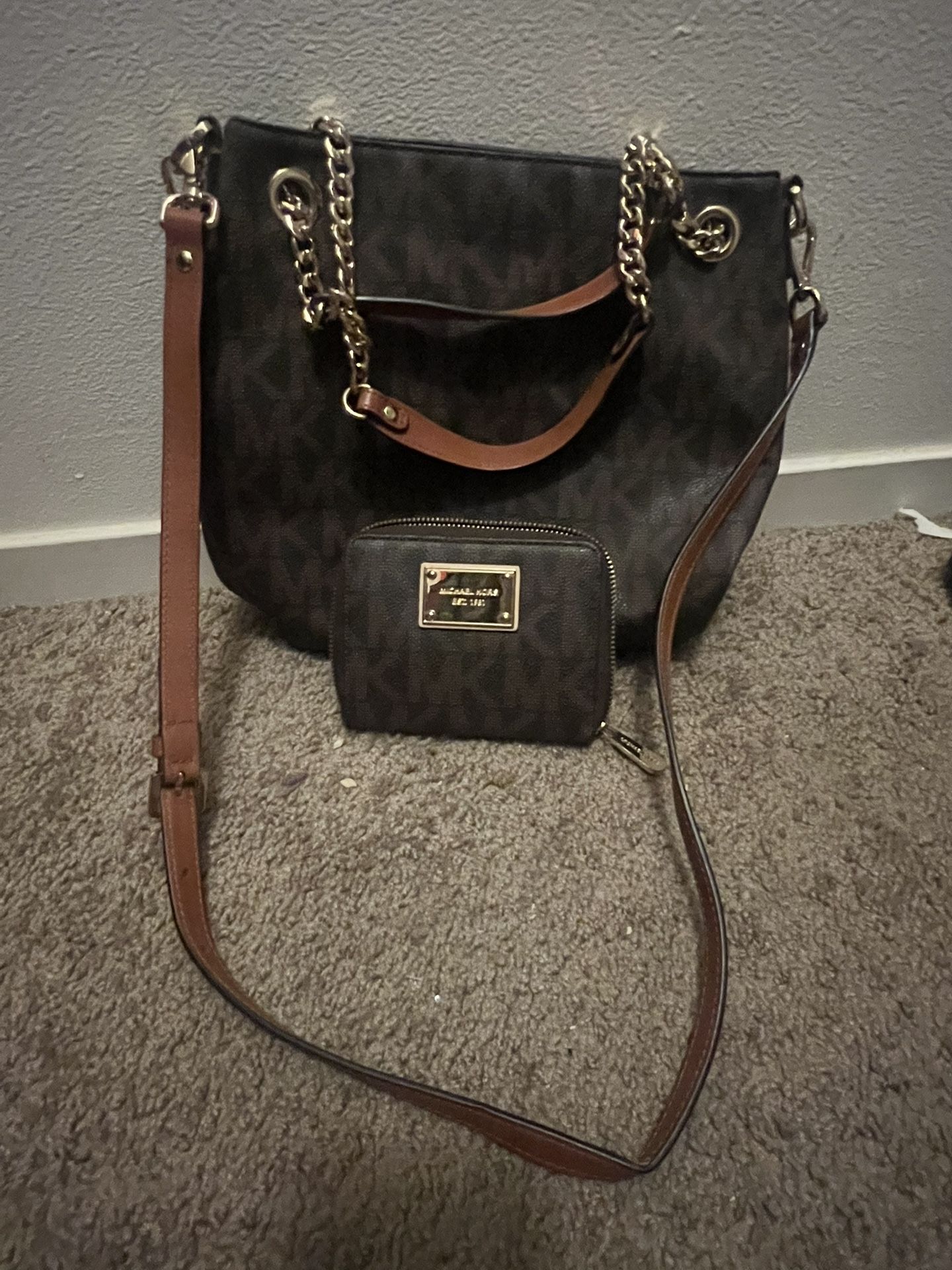 MK Purse And Wallet