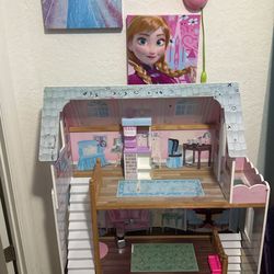 Doll House With Frozen Wall Decor