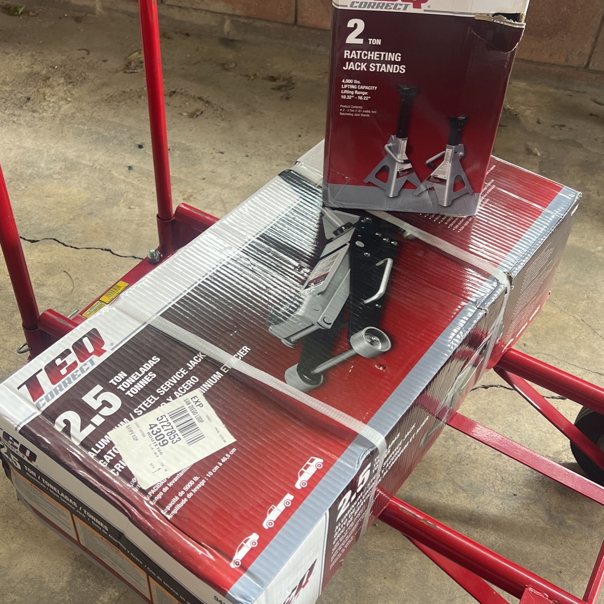 Teq correct 2.5 ton Jack Plus 2 Jack Stands