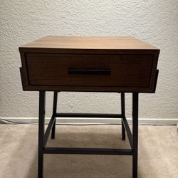 Walnut Brown One-Drawer Nightstand/Side Table w/ Black Metal Legs