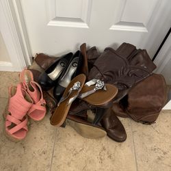 Women’s Dress Shows (8 Pairs)