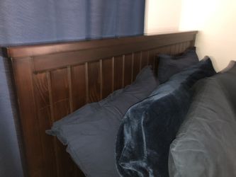 Pottery Barn Full size bed