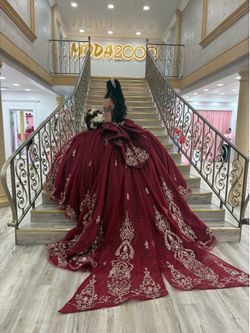 Moda 2000 Quinceañera dress