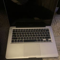 MacBook Pro 13 inch  2009 Please read 