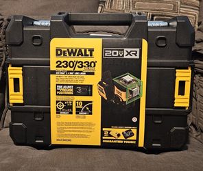 DEWALT XR  20V MAX 3 × 360° LINE LASER