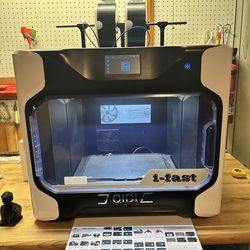 Qidi iFast 3d Printer