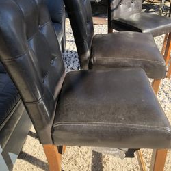4 Chairs Used Normal 