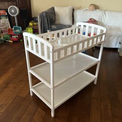 FREE! Changing Table