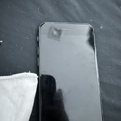 iPhone 8