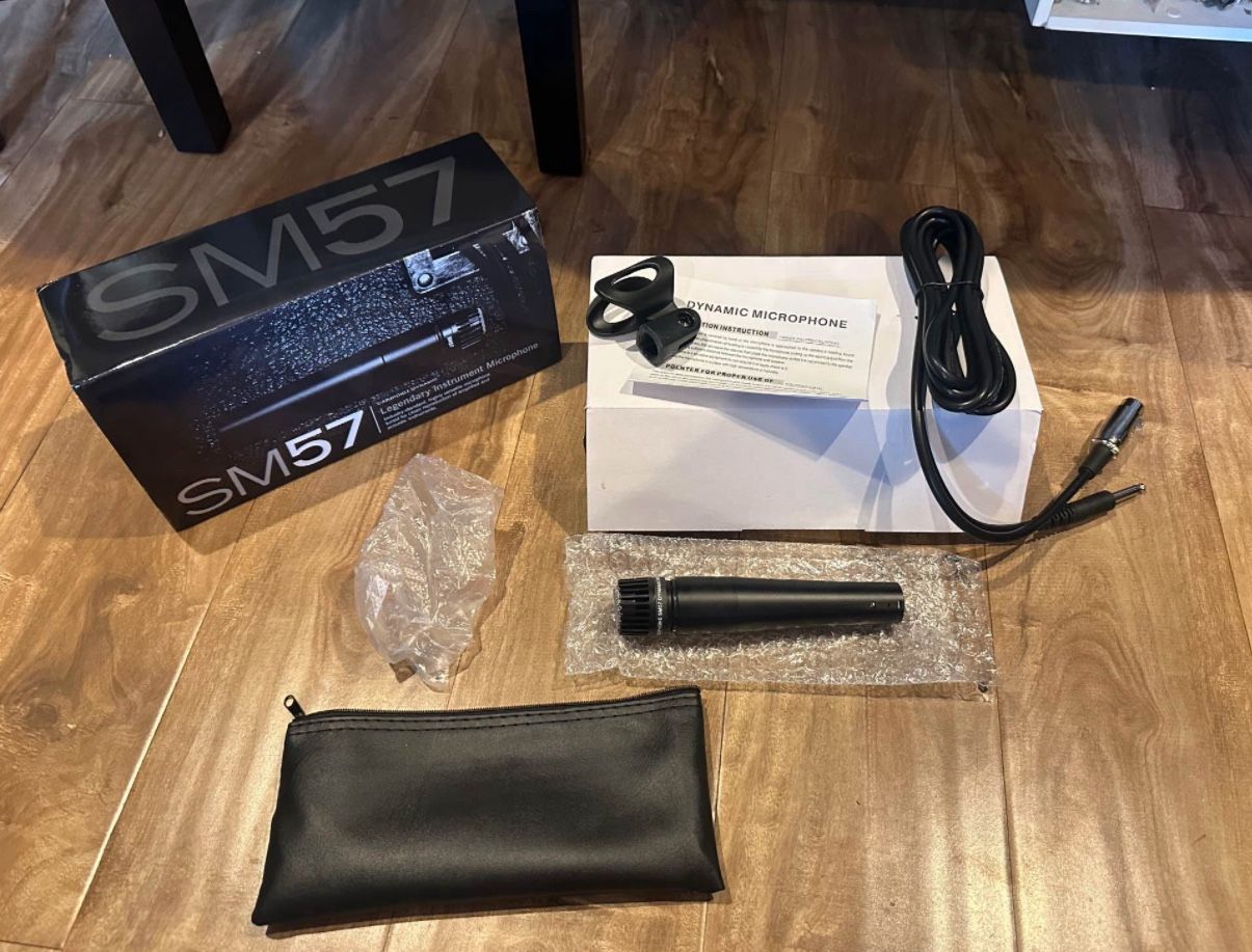 Shure SM57 Cardioid Dynamic Instrument Microphone
