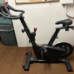 Echelon Stationary bike