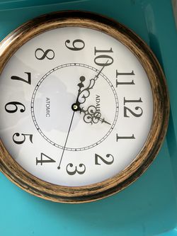 Adalen Atomic Wall Clock