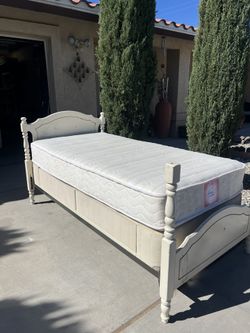 Twin Solid Wood Bed W/ Mattress & Boxspring! 