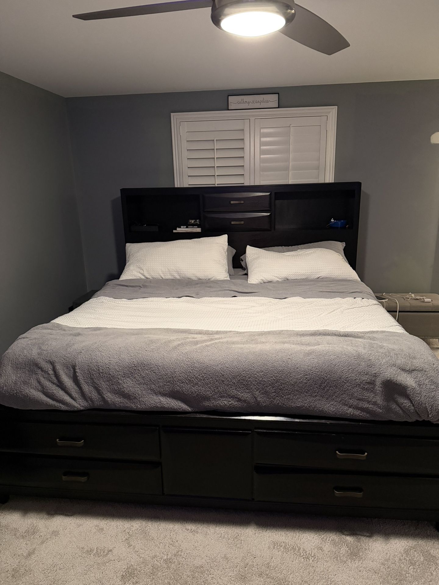 King Size Storage Bed Frame And 6 Drawer Dresser 