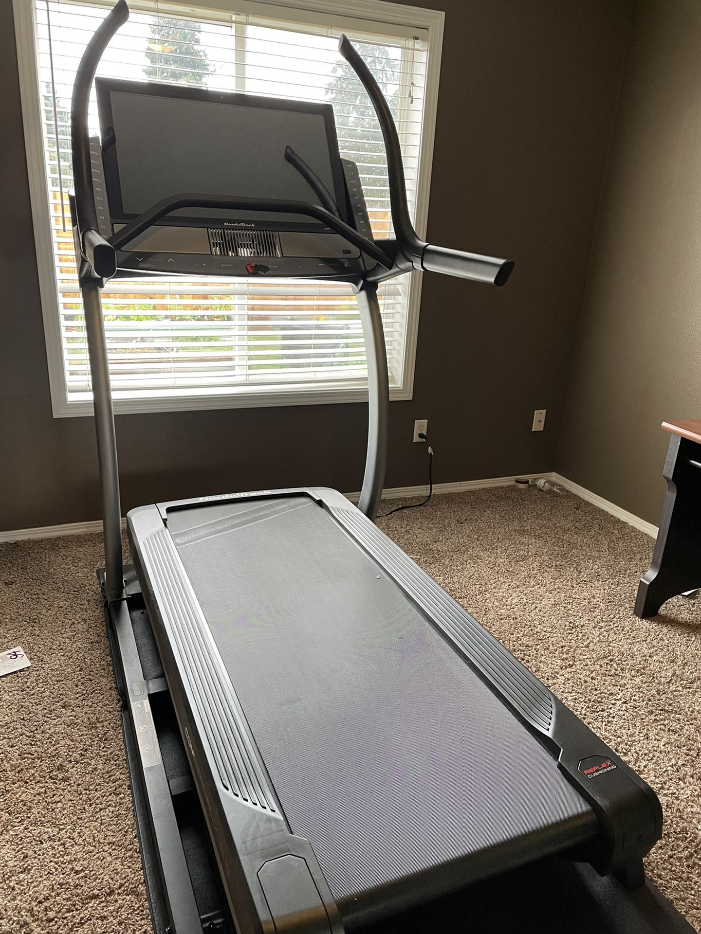 Nordic Track Treadmill 6 Months Old With Ifit 