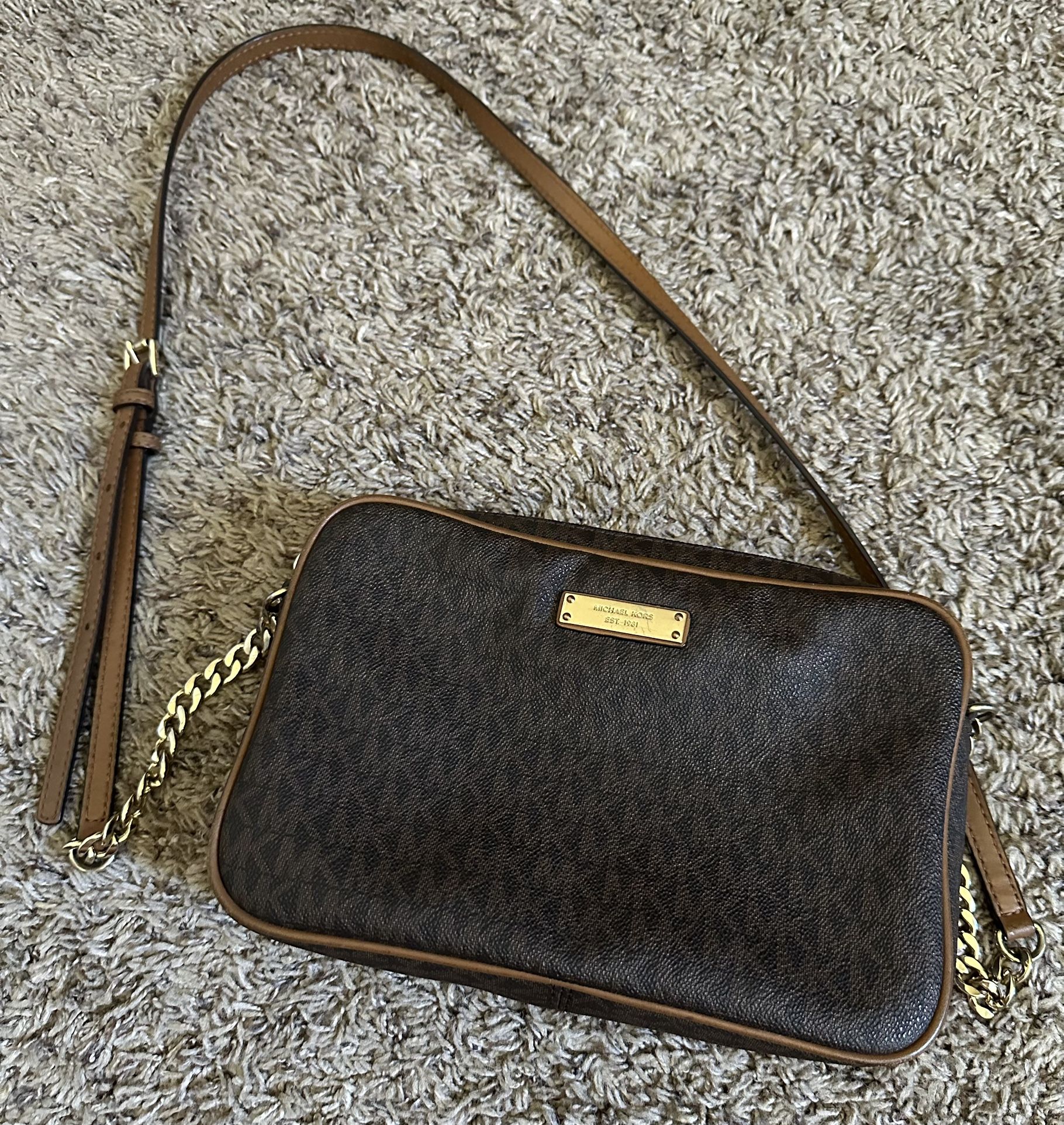 Michael Kors Crossbody Bag