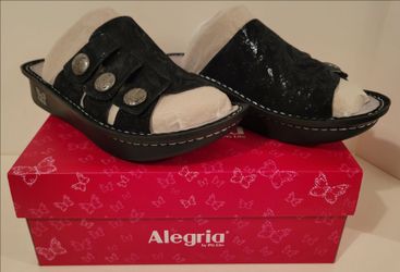 ALEGRIA Women's Sandals Size 9 Vinely! Black Color (JLE-6140XW) Wide Style! Leather Upper! Brand New in Box! Never Worn!