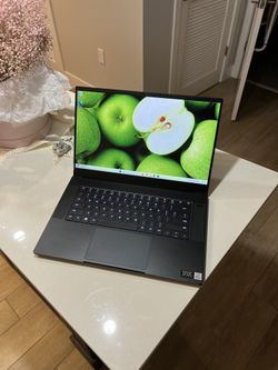 Razer Blade 15 - 15.6” Gaming Laptop - Intel Core i7 - NVIDIA GeForce RTX 3070 • SSD 1TB • RAM 16GB