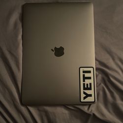 MacBook Air 13.3 Laptop Apple M1 Chip - 16GB memory  - 512 GB (2020)