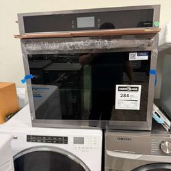 Frigidaire brand new wall oven