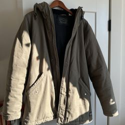 Levi's olive green parka jacket with hood.