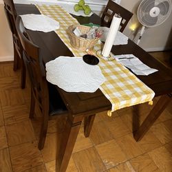 Dinning  Table