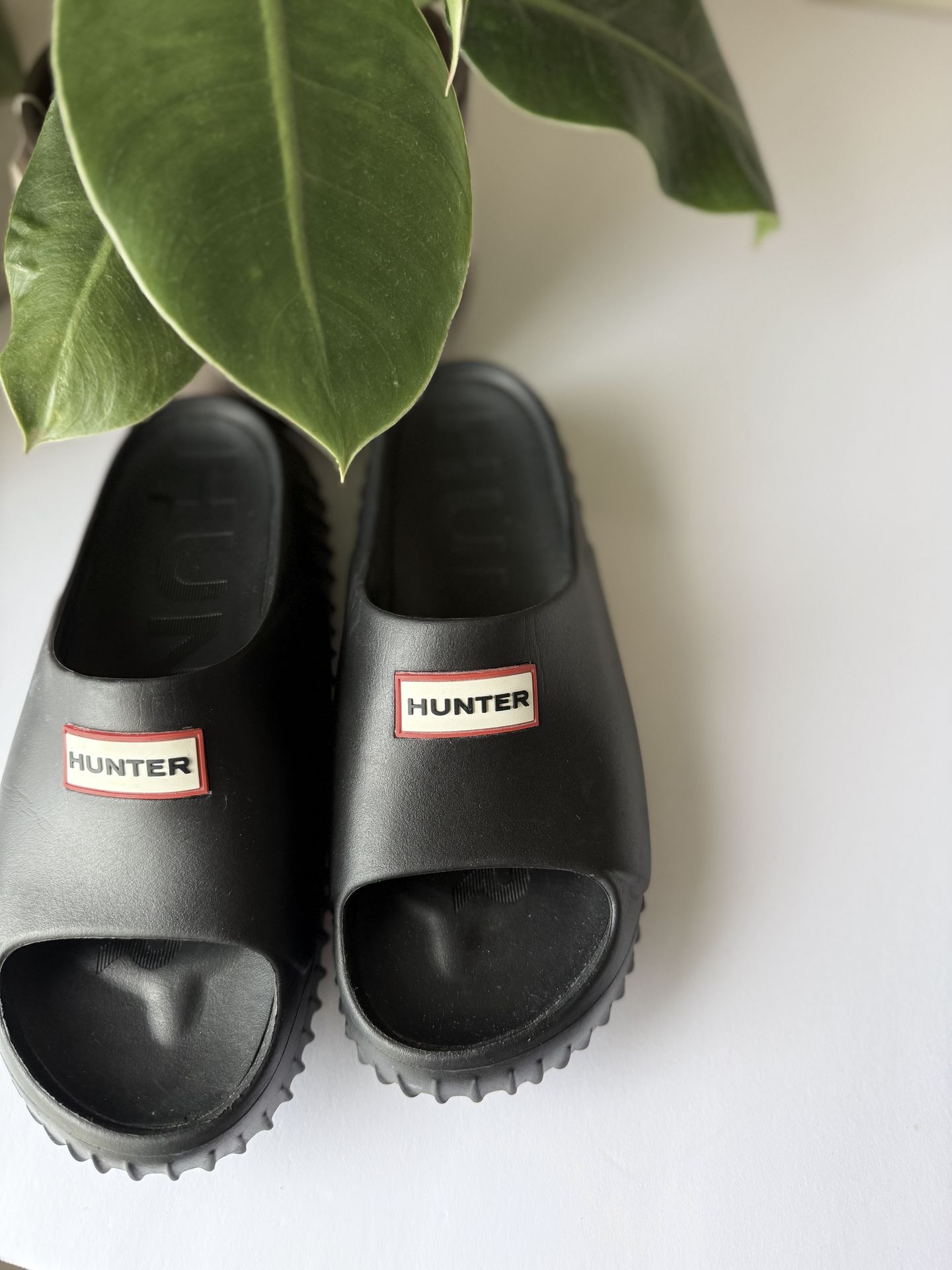 Hunters Woman slides