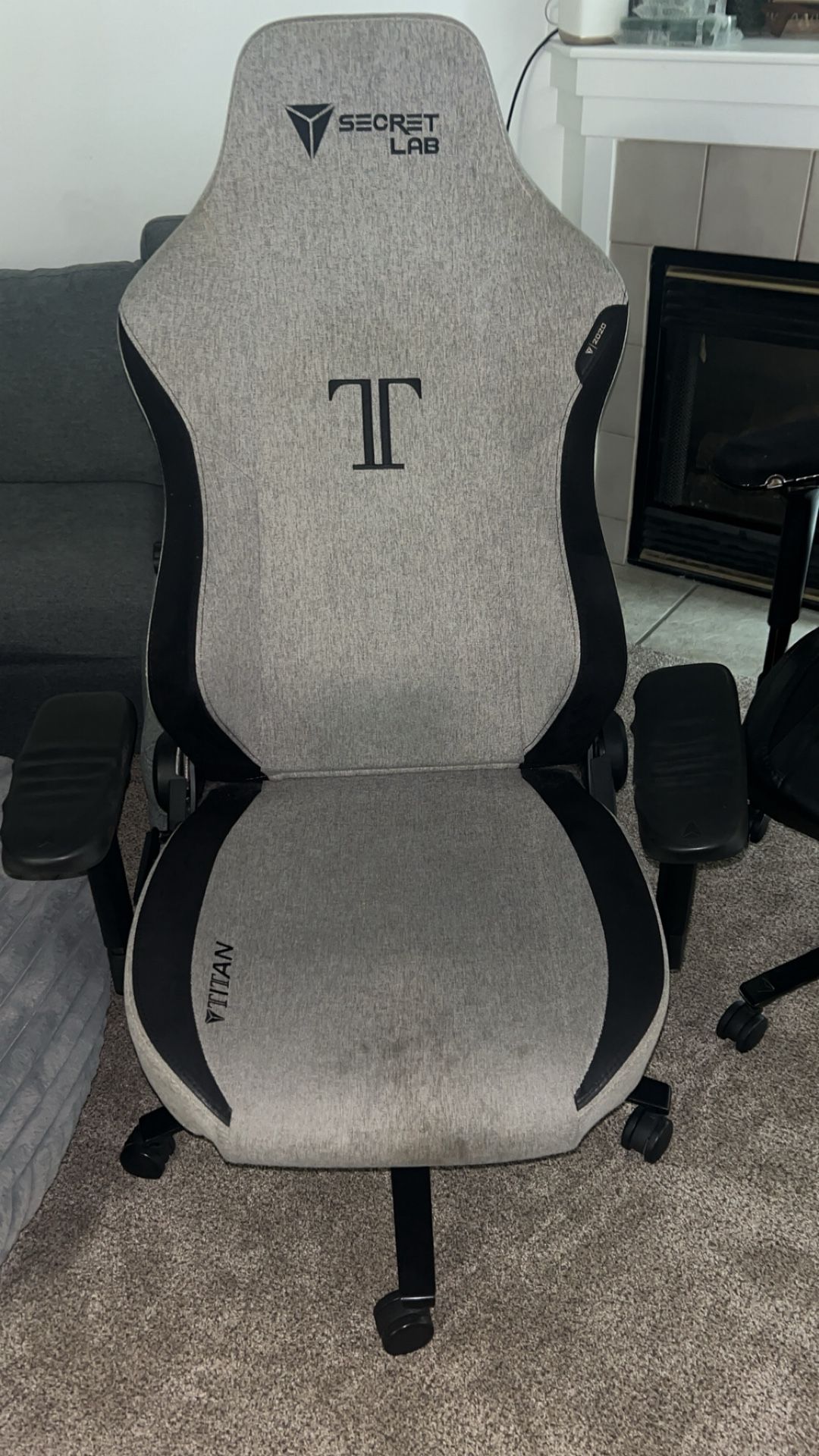 Secret lab Titan Gaming Chair