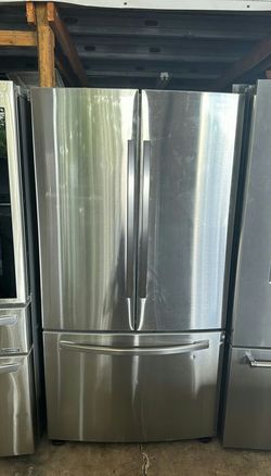 Samsung 3-Door Refrigerator (French Door Fridge) Stainless Steel - French Door, Spacious Interior