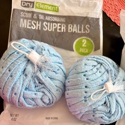 2- Packs Of 2- Smoke and Oil Absorbent Mesh Super Balls