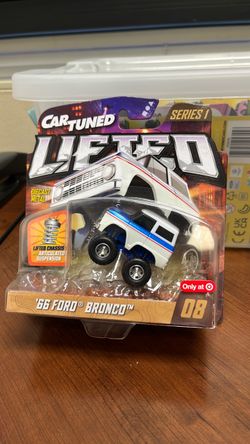 Car tuned lifted 66 ford bronco diecast