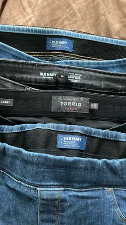 8 Pairs Of Women’s Jeans Sz 14 EXCELLENT CONDITION!