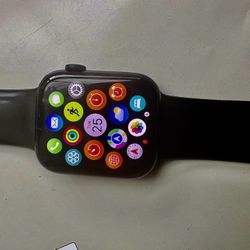 Apple Watch Series 8 44mm + GPS Or Trade 