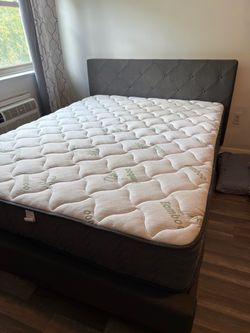 Queen bed