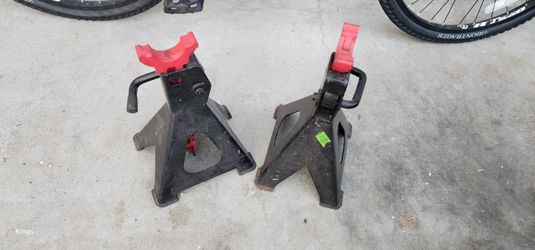 Jack Stands 2